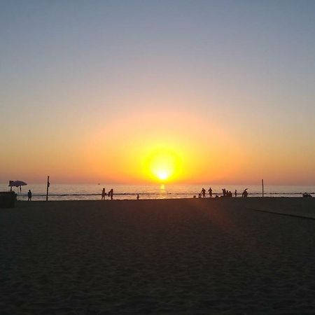 Sunset House Apartment Fiumicino Bagian luar foto