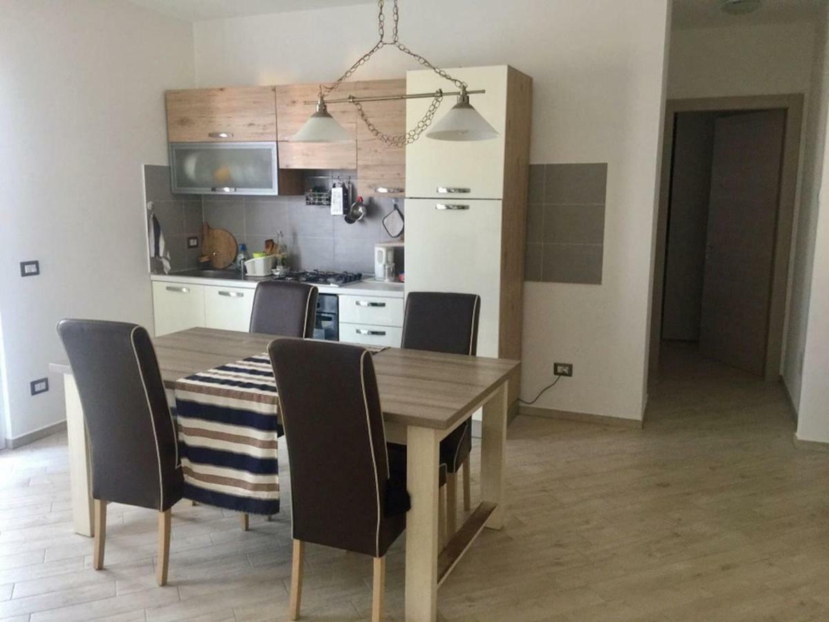 Sunset House Apartment Fiumicino Bagian luar foto