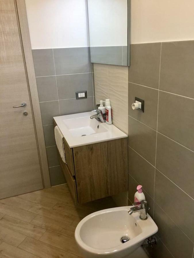 Sunset House Apartment Fiumicino Bagian luar foto