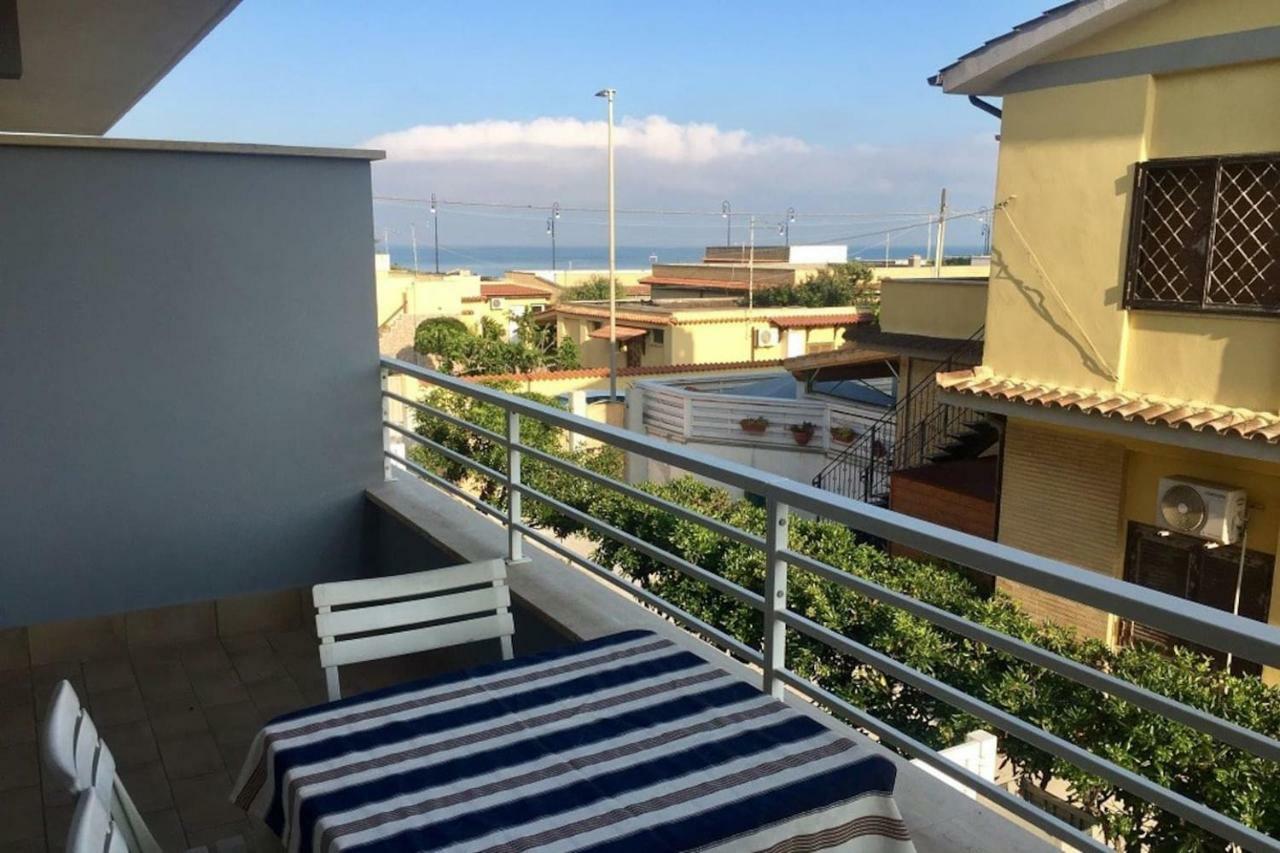 Sunset House Apartment Fiumicino Bagian luar foto