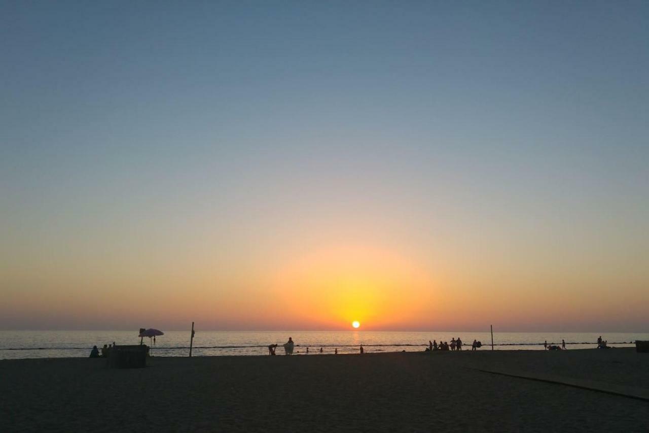 Sunset House Apartment Fiumicino Bagian luar foto